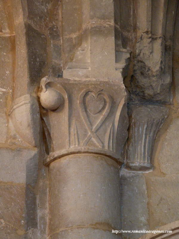 CAPITEL ORIGINAL DEL TEMPLO ROMÁNICO